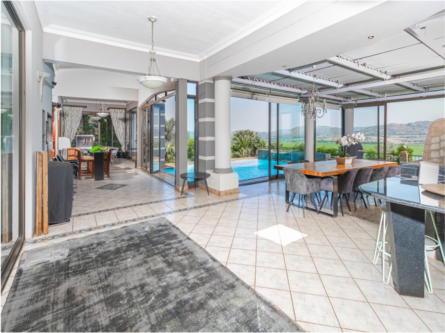 4 Bedroom Property for Sale in Kosmos Ridge North West